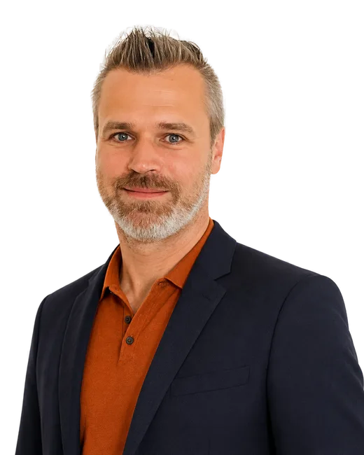 Raphael Weinelt, hinter raffi² rechnet